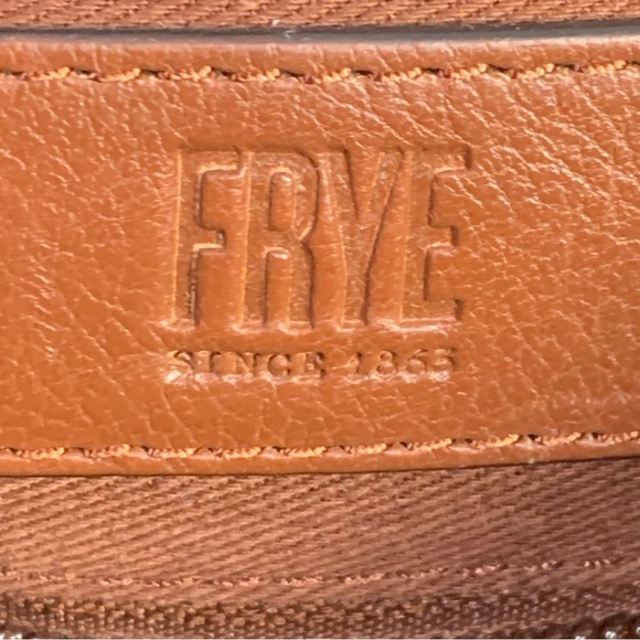 FRYE Olivia Bucket Drawstring Crossbody Bag Purse Cognac Dark Brown Leather - Picture 6 of 16